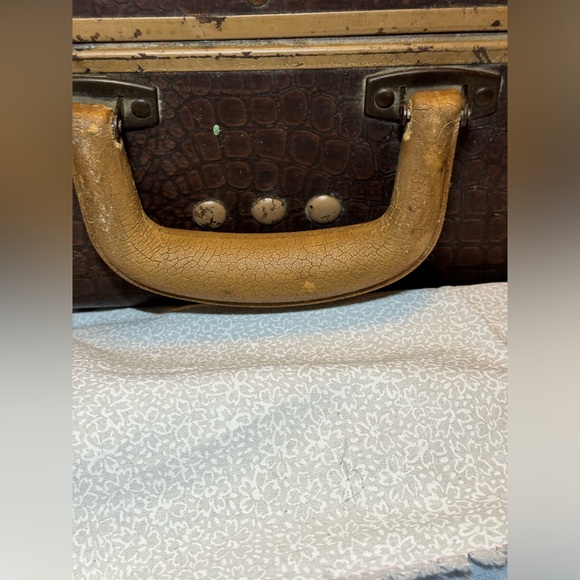 Vintage1950s Samsonite Streamlite Shwayder bros alligator embossed hard suitcase - Picture 5 of 16